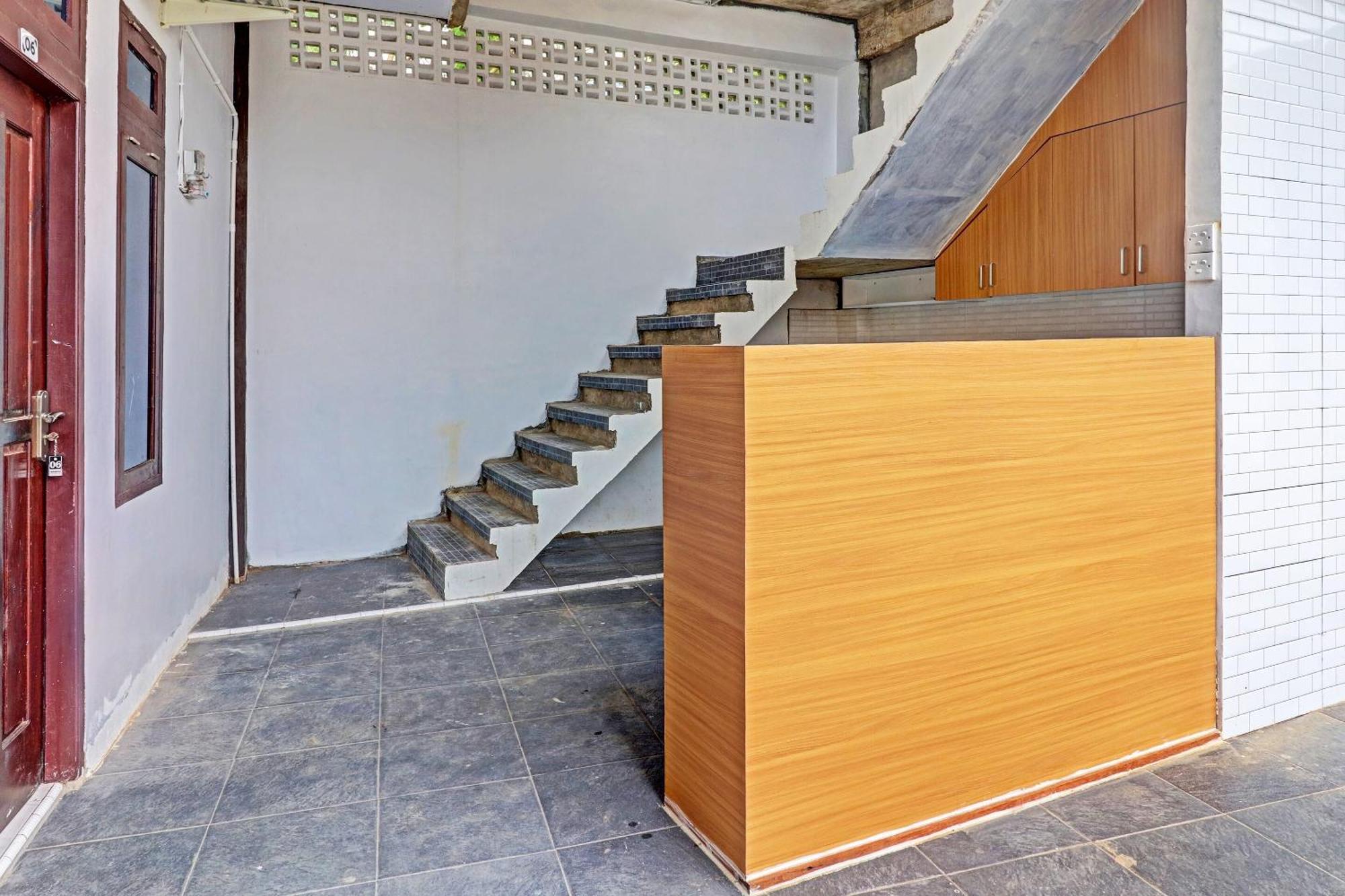 Super Oyo 91497 Waskita Residence Syariah Jambi Exterior foto